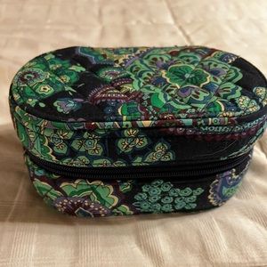 Hard side jewelry organizer